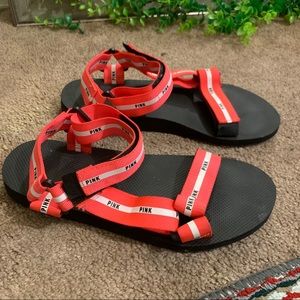 💿3 for $10// Pink Sandals